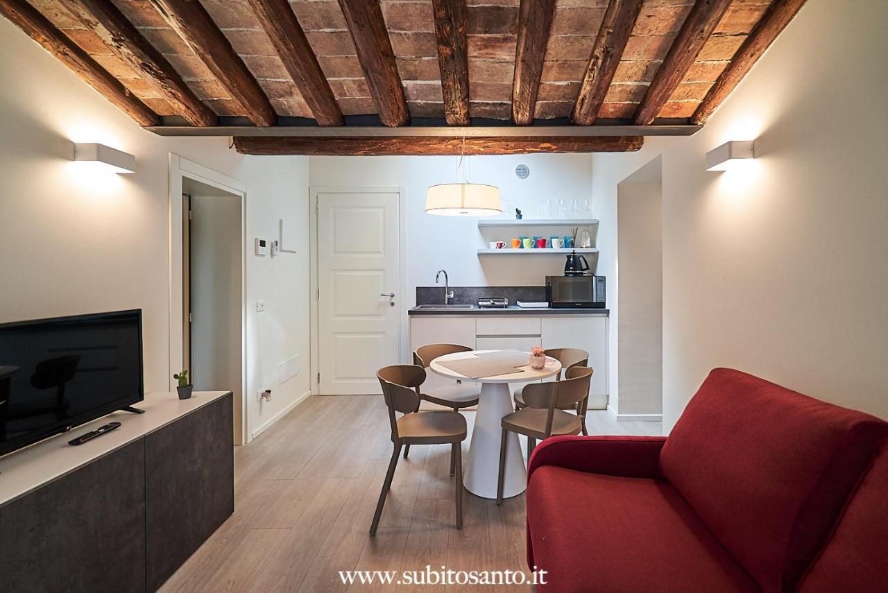 Residenza Subitosanto "Gigliola": Terrace Apartment with Basilica View Padova Exterior photo